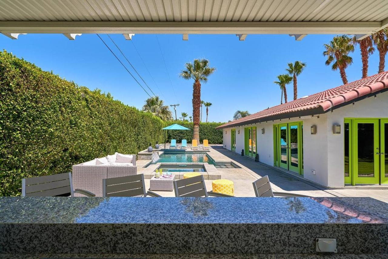 Pineapple Splash! Complete Privacy! Salt Pool! Palm Springs Exterior foto