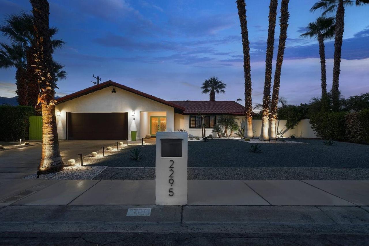 Pineapple Splash! Complete Privacy! Salt Pool! Palm Springs Exterior foto